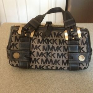 Very Gently Used Michael Kors Satchel