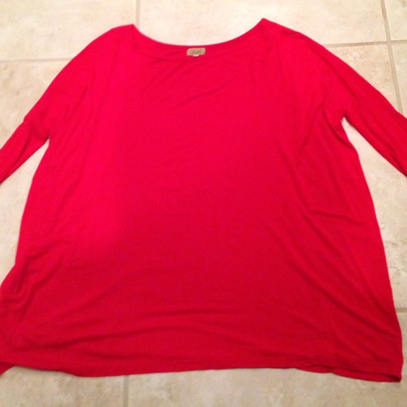 Red Longsleeve top...VGUC has ver little WW