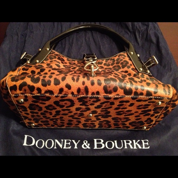 Purse - Picture 3 of 4