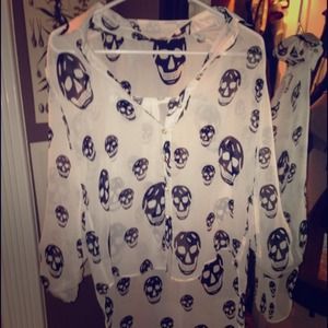 black and white skull blouse
