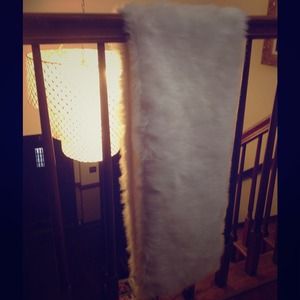 SOLD --- Brand new faux fur white shawl