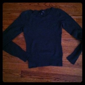 Hunter green sweater