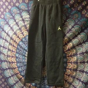 Dark Green Jordan sweatpants!
