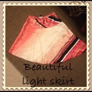 Very silky and light skirt😀