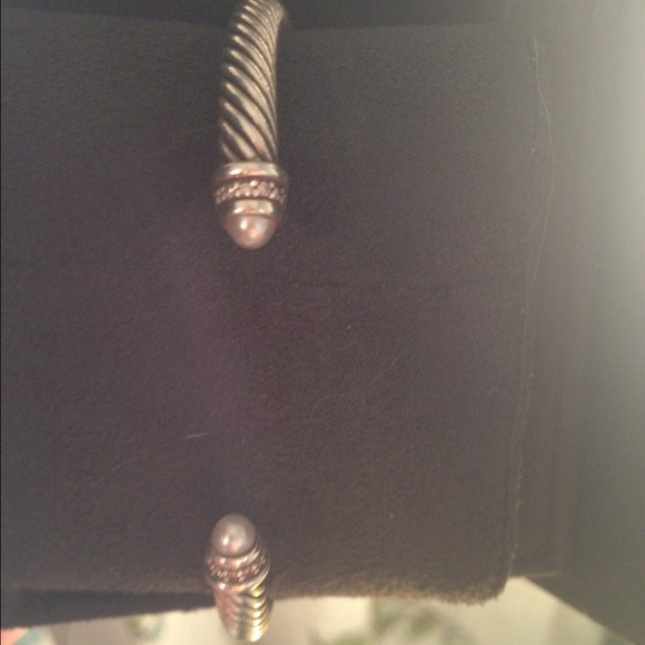 David Yurman Pearl and Diamond Cable Bracelet - Picture 2 of 4