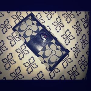 Coach wallet