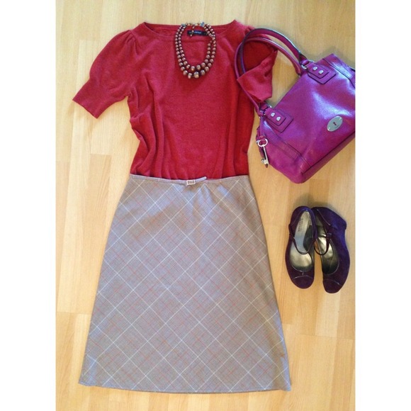 The Limited Dresses & Skirts - 🚫Sold🚫The Limited skirt sz 8. Glen plaid! Cite!