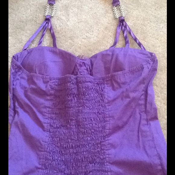 Two Tank Tops - Picture 4 of 4