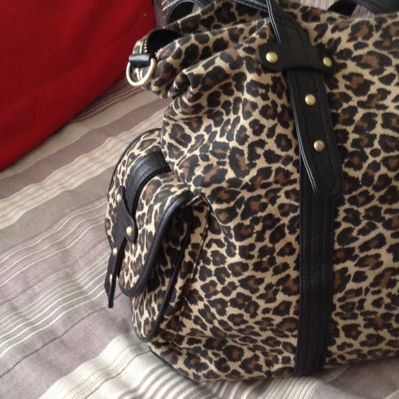 -SOLD ON MERCARI- Forever 21 Leopard print bag - Picture 2 of 3