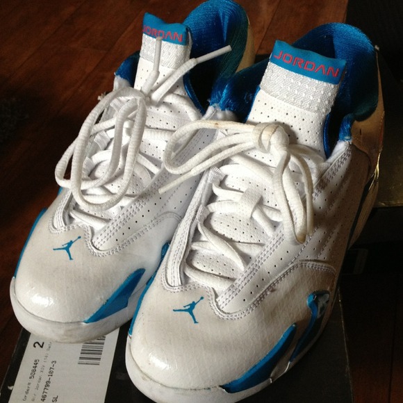 🔴SOLD🔴 2011 Girls Jordan 14 Retro (PS) size 3y - Picture 3 of 3