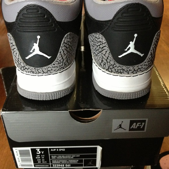 🔴SOLD🔴 2008 AJF 3 (PS) size 3y - Picture 2 of 3