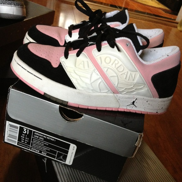 Jordan  Shoes - 🔴SOLD🔴 2007 Jordan Nu Retro 1 Low (GS)
