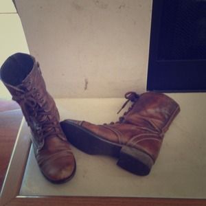 Cool indie boots ✌️😎