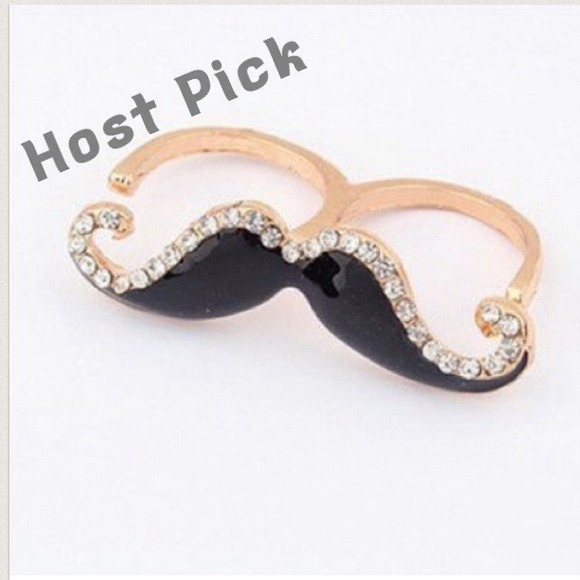 Jewelry - 💍 ( 2 for $20 )  Rhinestone  Double Fingers Ring HOST PiCK 🎉🎉