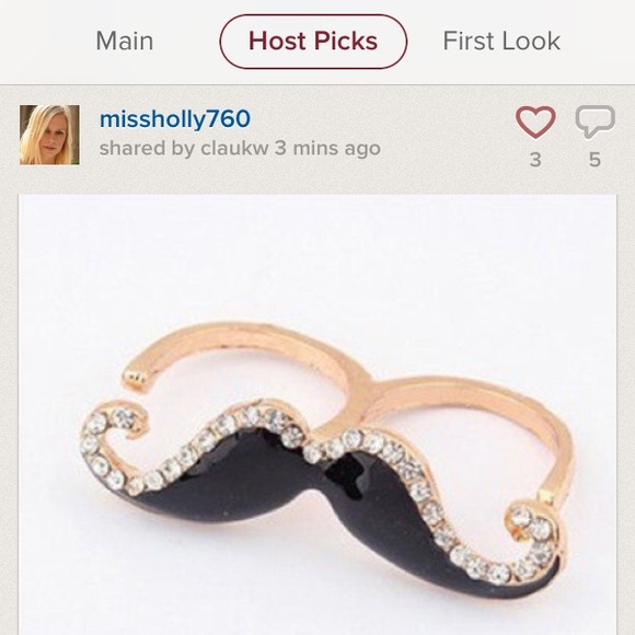 💍 ( 2 for $20 )  Rhinestone  Double Fingers Ring HOST PiCK 🎉🎉 - Picture 2 of 2