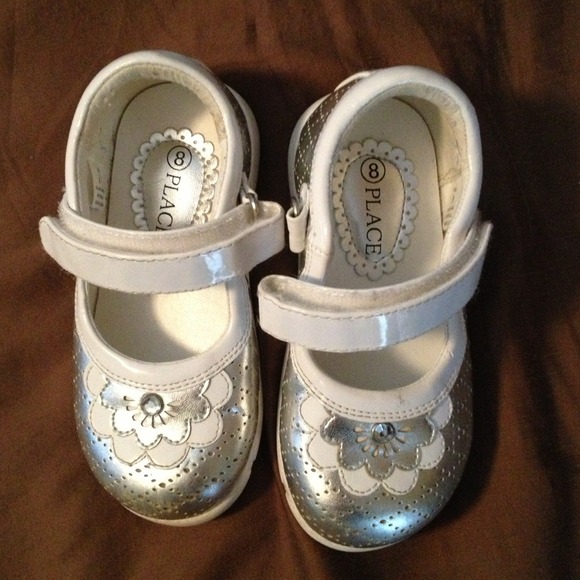 Toddler girl shoes - Picture 2 of 3
