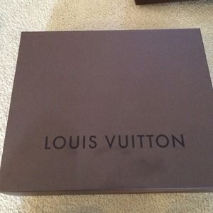 Authentic Louis Vuitton Gift Box 18X14x5