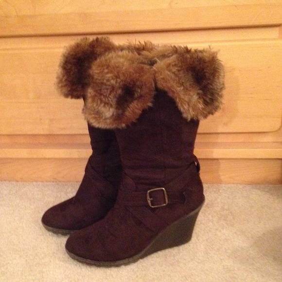 Faux Suede/Fur Wedge Boots