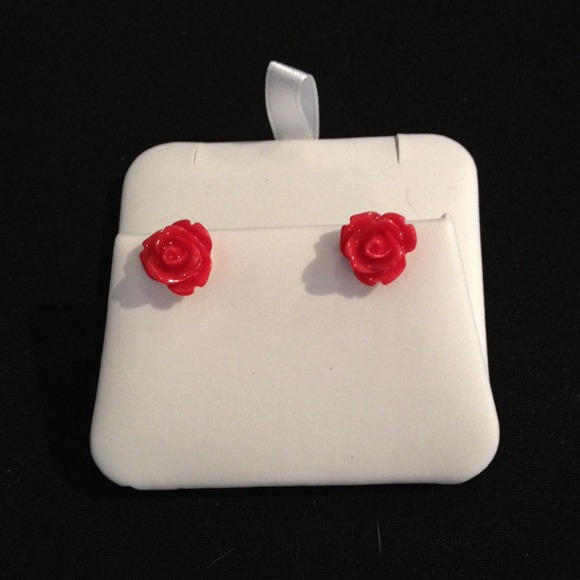 Small Red Rose Earrings *REDUCED*