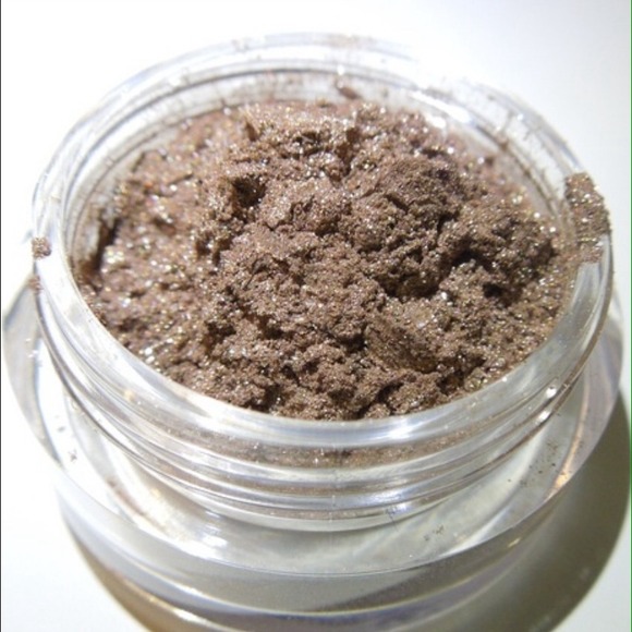 Eyeshadow Pigment (gorgeous color) - Picture 1 of 1