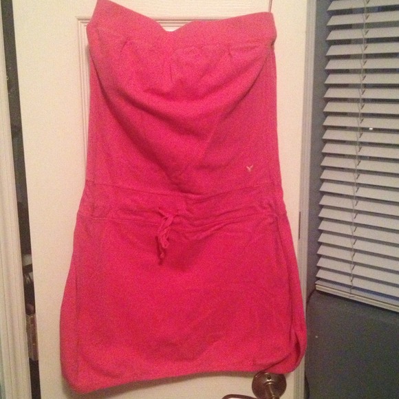 American Eagle Strapless dress!!