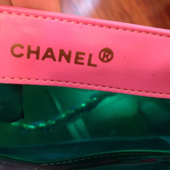 ❤️SOLD Authentic Chanel Pink and Green Patent - Picture 3 of 4