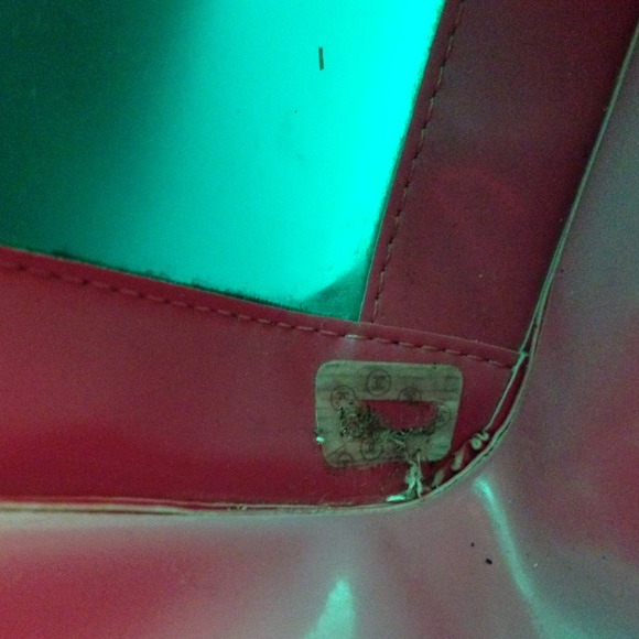 ❤️SOLD Authentic Chanel Pink and Green Patent - Picture 4 of 4