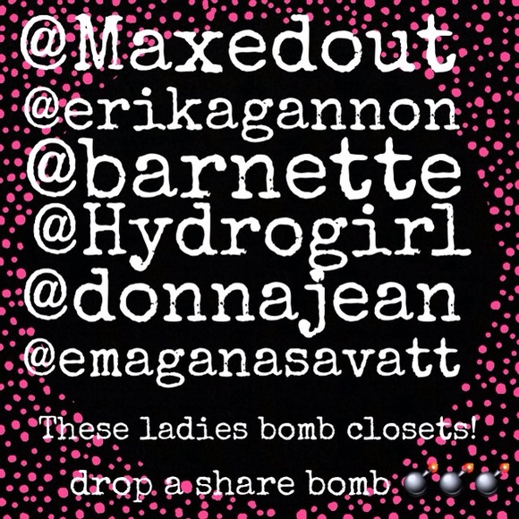 ๐ฃReached max comments๐ฃ - Picture 2 of 2