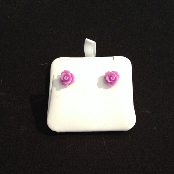 Lavender rose earrings *REDUCED*