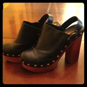 Woodies by Jeffrey Campbell Black Wooden Clogs 💖