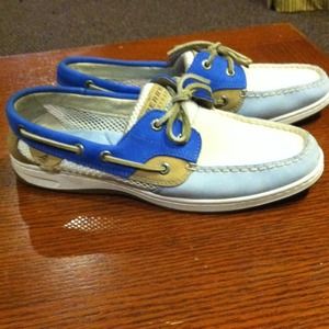 Sperry Top-Sider NWOT womens 10 boat shoes