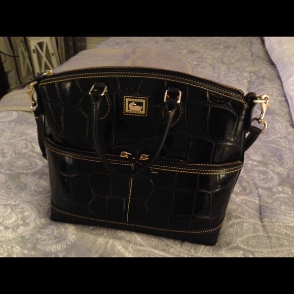 Dooney & Bourke Handbags - Dooney and Bourke Handbag