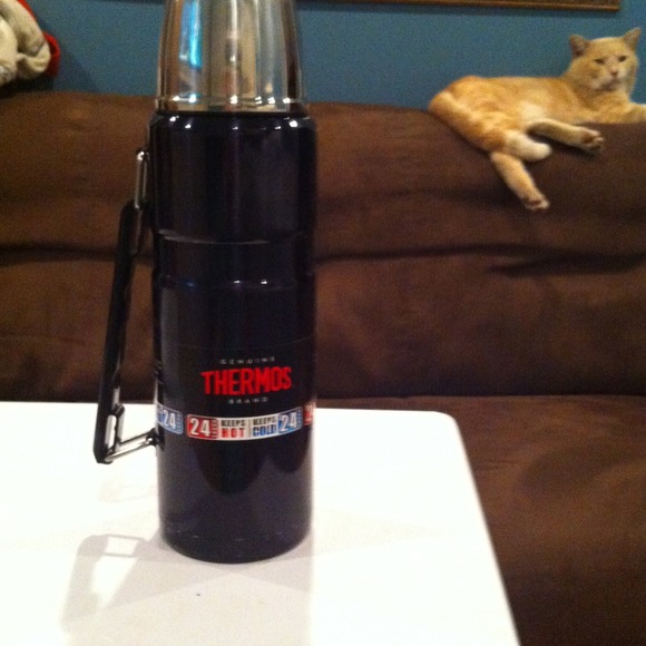 Brand new thermos 40 oz