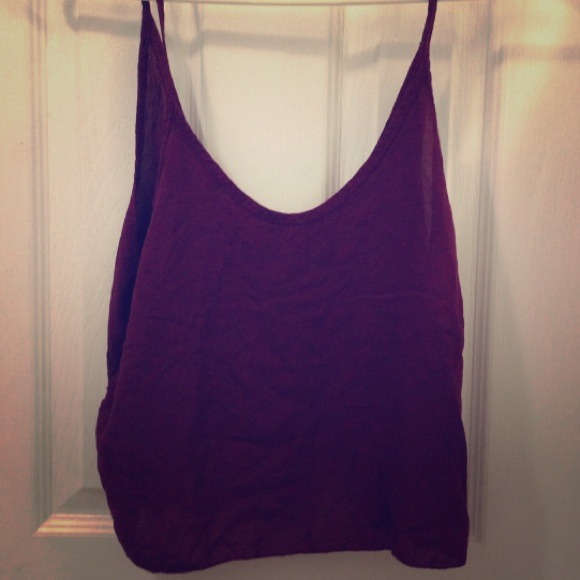 💥SOLD💥Brandy Melville Burgundy top.