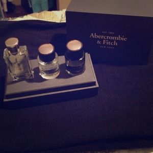 Abercrombie & Fitch Men's Collection NWOT