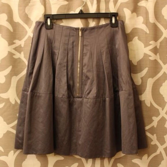 🚫BUNDLED🚫 🎉2x HOST PICK🎉 BCBG Pleated Skirt - Picture 3 of 4