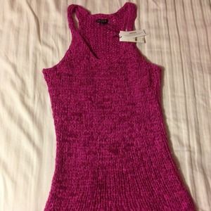 NWT crocheted hi-lo tank