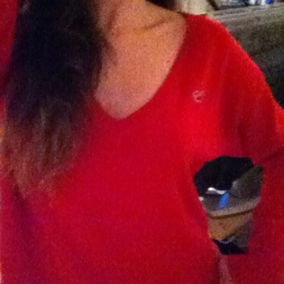 Super cute V-Neck Red Hollister Sweater! - Picture 2 of 2
