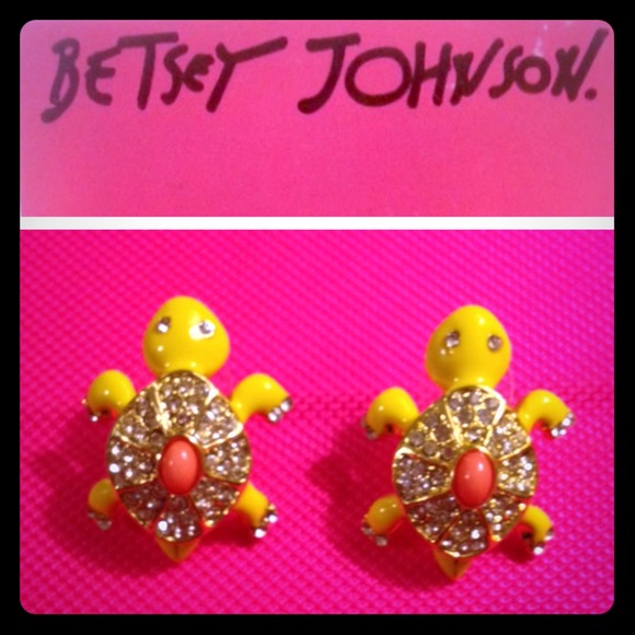 Betsey Johnson Jewelry - BetseyJohnson turtle earrings