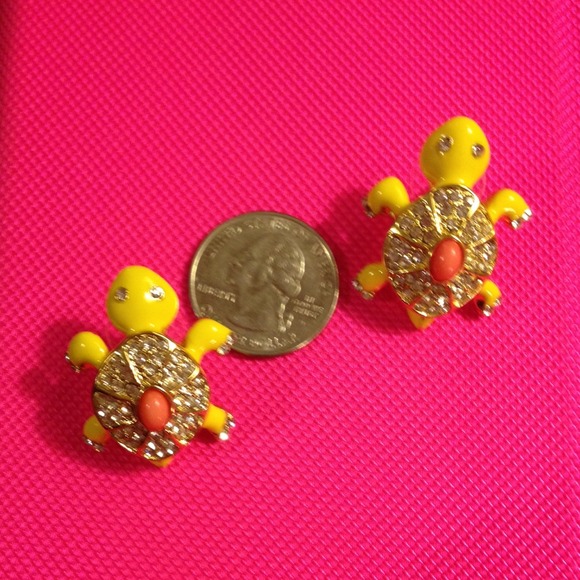 BetseyJohnson turtle earrings - Picture 2 of 4
