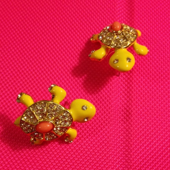 BetseyJohnson turtle earrings - Picture 4 of 4