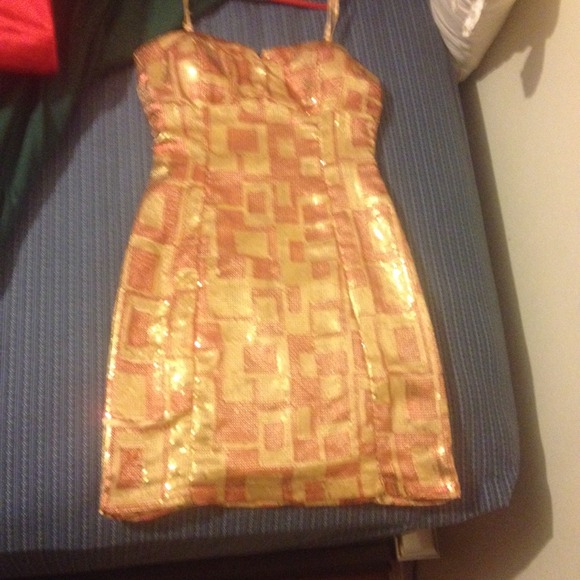 Orange and gold dress!!
