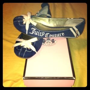 💙RESERVED💙JUICY COUTURE BALLET FLATS😍