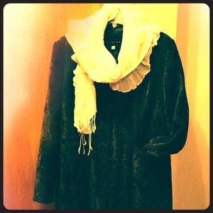 Beautiful green embossed floral print coat.