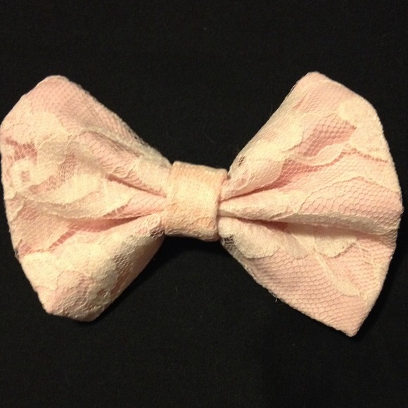 Pink lace bow