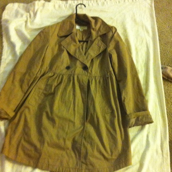 Liz Lange maternity trench coat