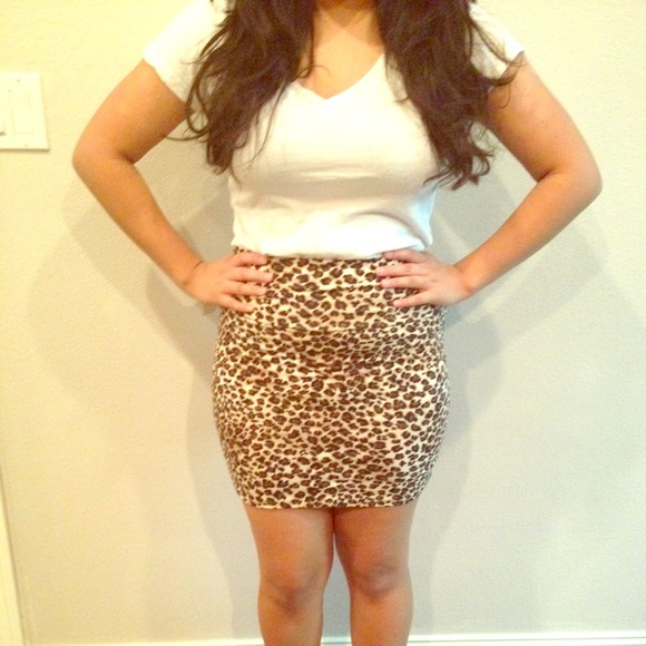 Cotton Cheetah Skirt 🎀 - Picture 1 of 2