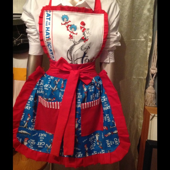 Handmade aprons - Picture 3 of 4