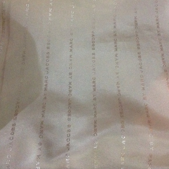 Marc by Marc Jacobs Sold - Picture 4 of 4
