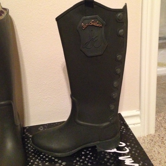 Sam Edelman olive green rider rain boots! - Picture 2 of 4